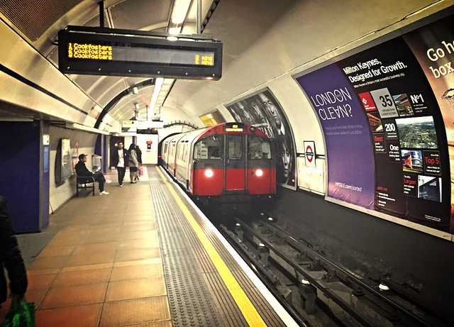 st pancras metro