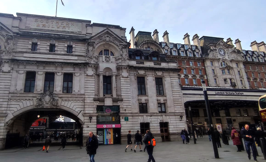 London Victoria Station